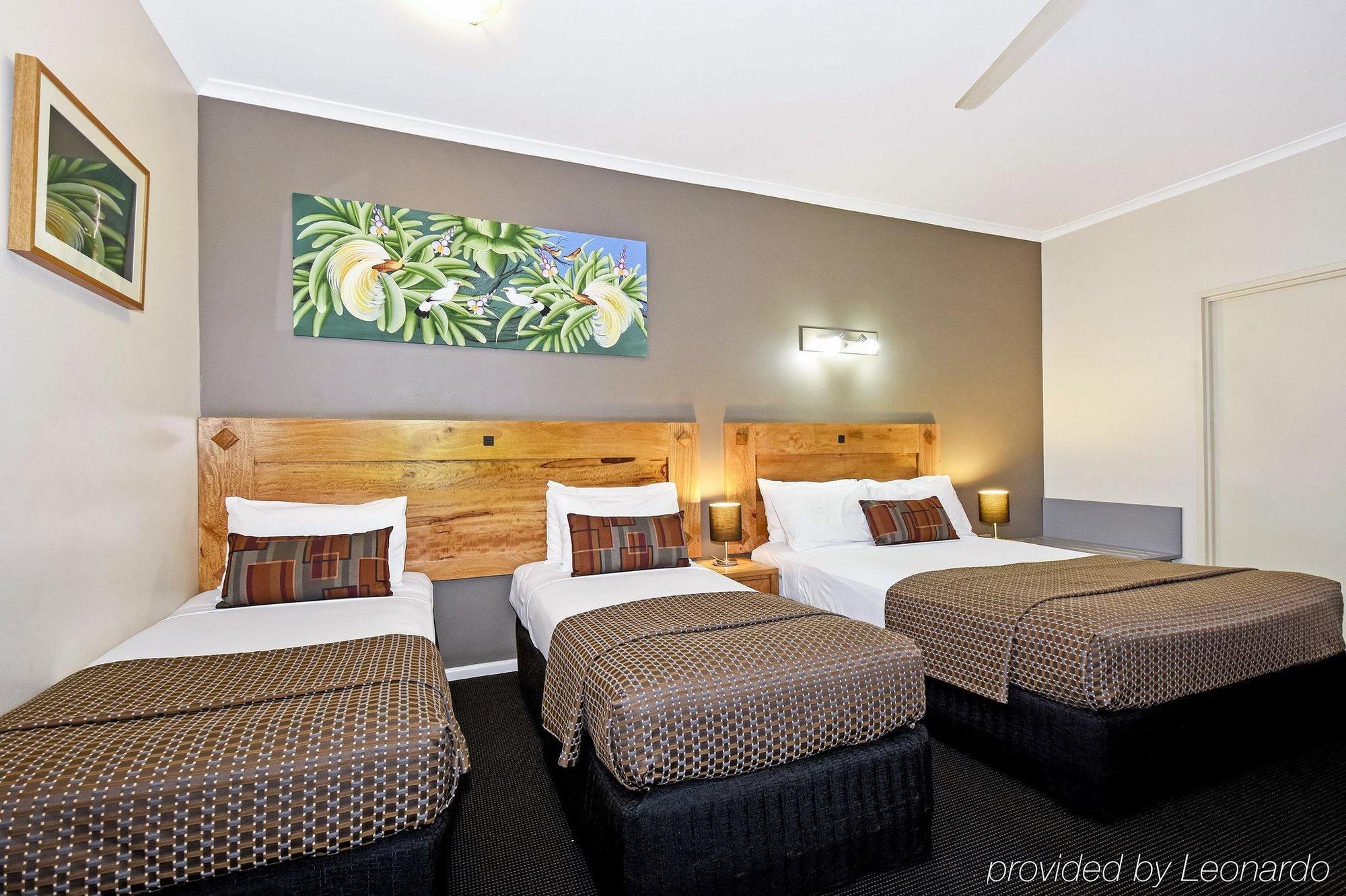 Quality Hotel Darwin Airport מראה חיצוני תמונה A room at the hotel