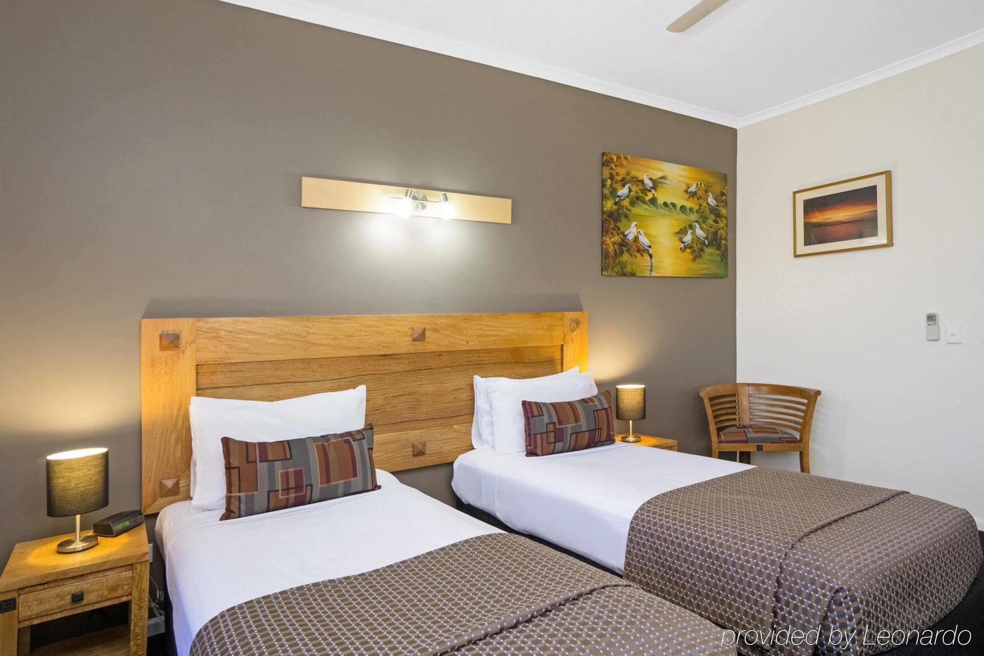 Quality Hotel Darwin Airport מראה חיצוני תמונה A room at the hotel